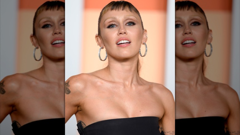 Miley Cyrus at the 2025 Vanity Fair Oscars After Party.