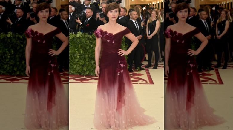 Scarlett Johansson poses at the 2018 Met Gala
