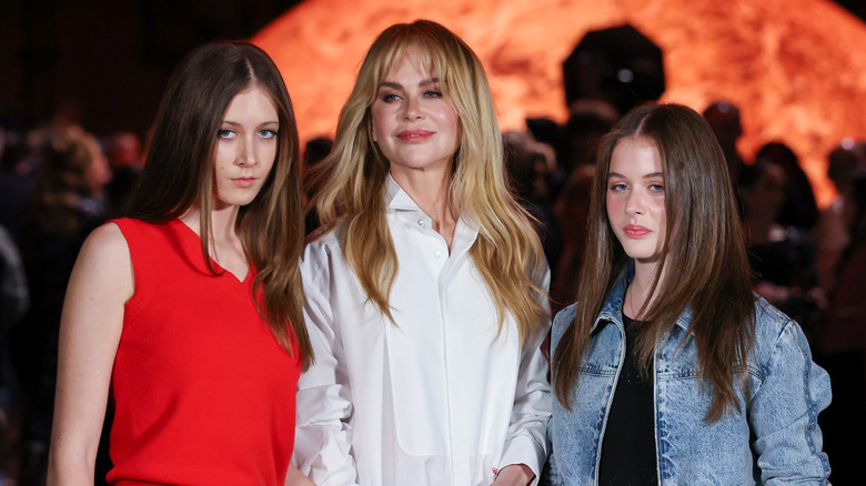 Nicole Kidman with her daughters in 2025