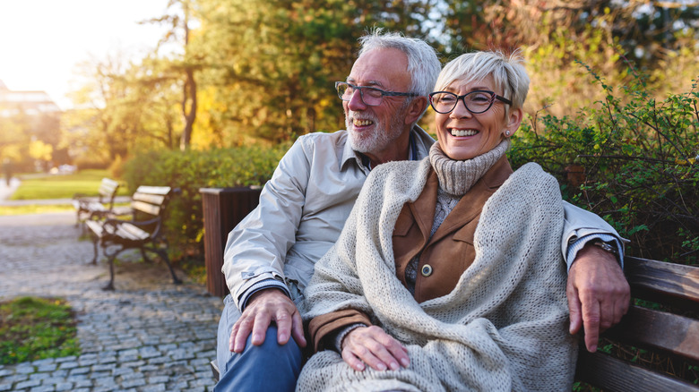 couple people-watching