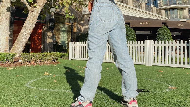 Baggy light blue jeans