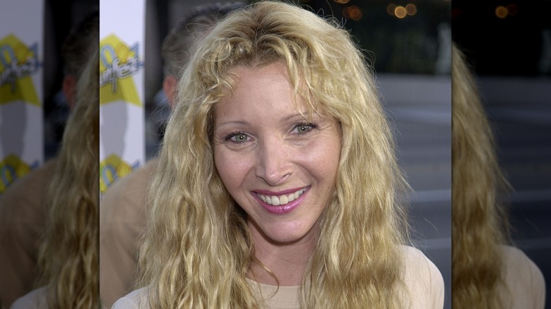 Lisa Kudrow in 2001
