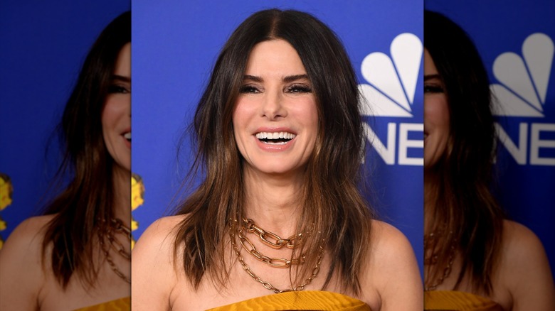 Sandra Bullock with messy waves at the Golden Globes