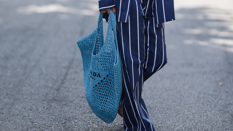blue raffia tote bag