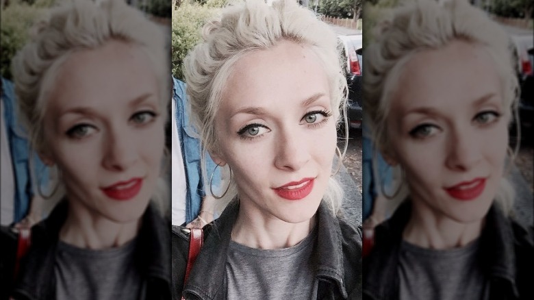 woman with raw blond hair