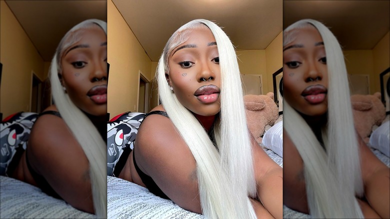 woman with raw blond hair