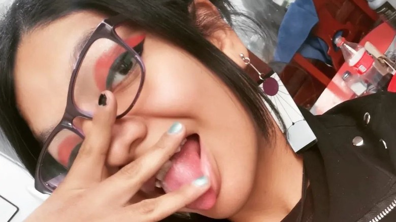 Red eyeshadow under glasses