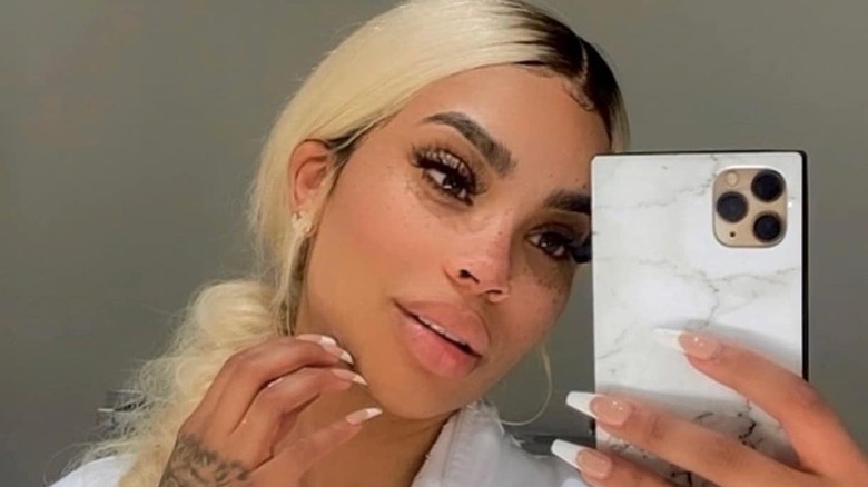 Maya Benberry selfie