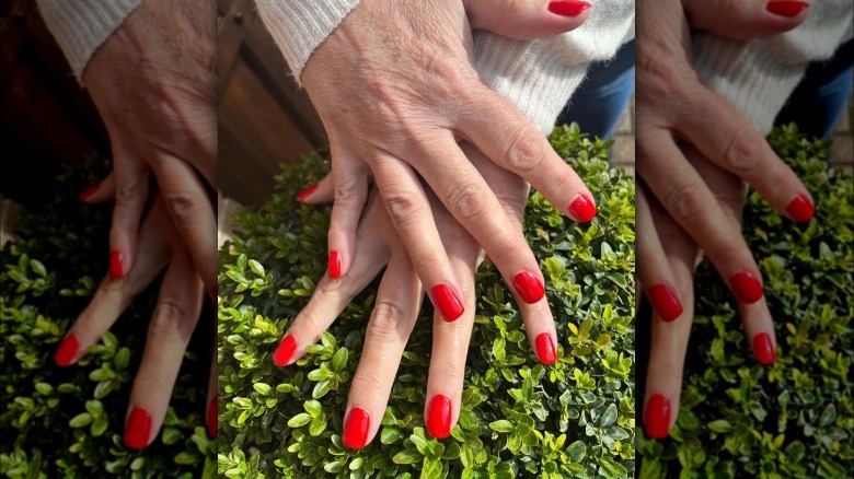 Short red nails
