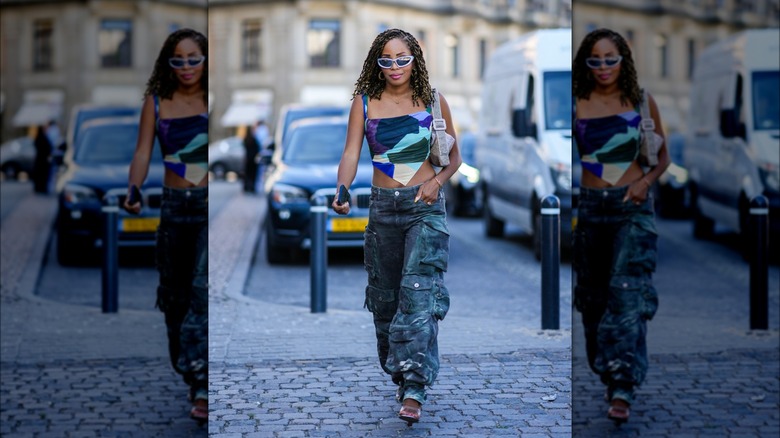 woman wearing crop top