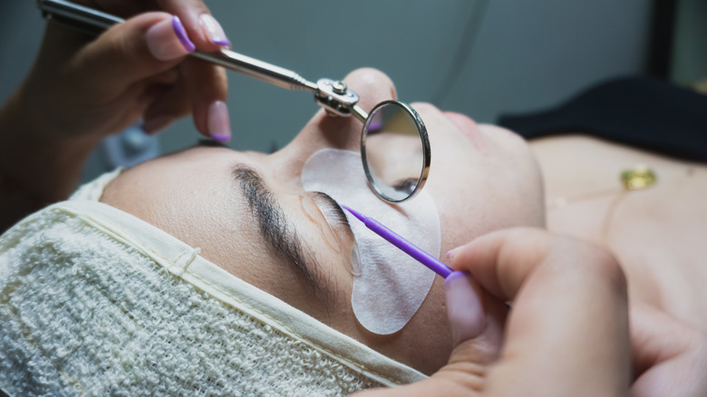 Woman getting a lash lift