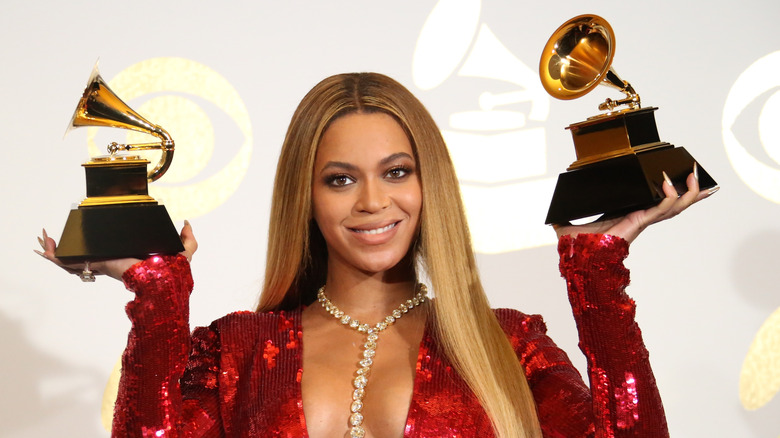 Beyoncé at the 2017 Grammy Awards.