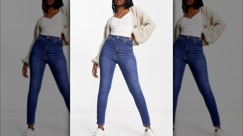 High-waisted skinny jeans