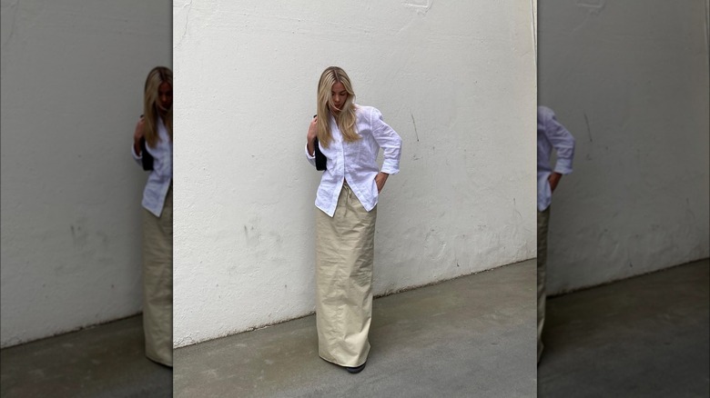 Girl wearing long skirt.