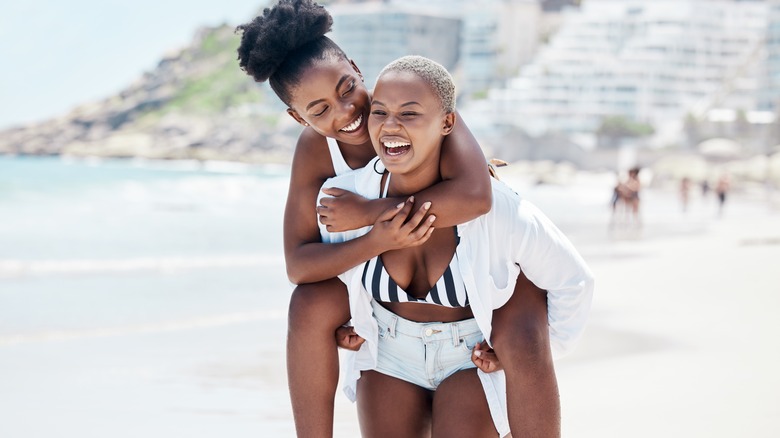 lesbian couple on the beach
