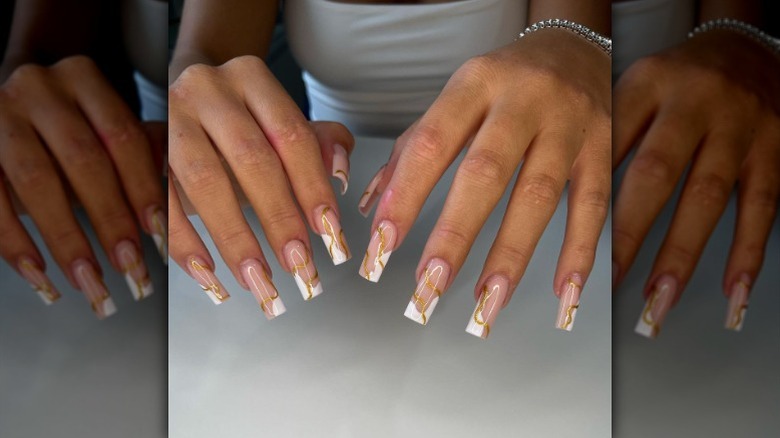 gold nails