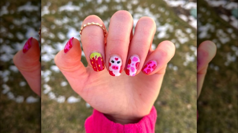 Strawberry milk nails