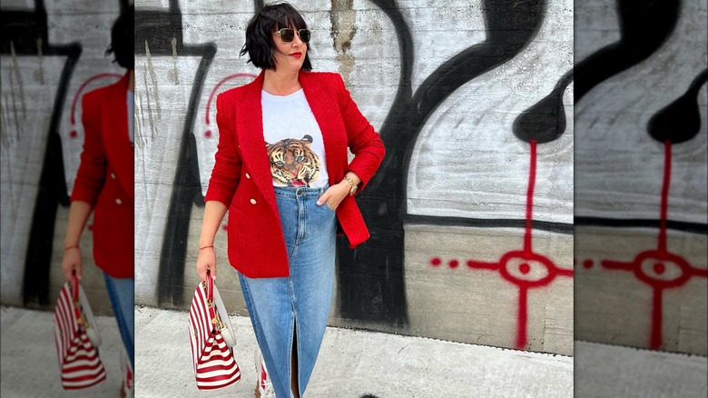 Red-and-white striped handbag