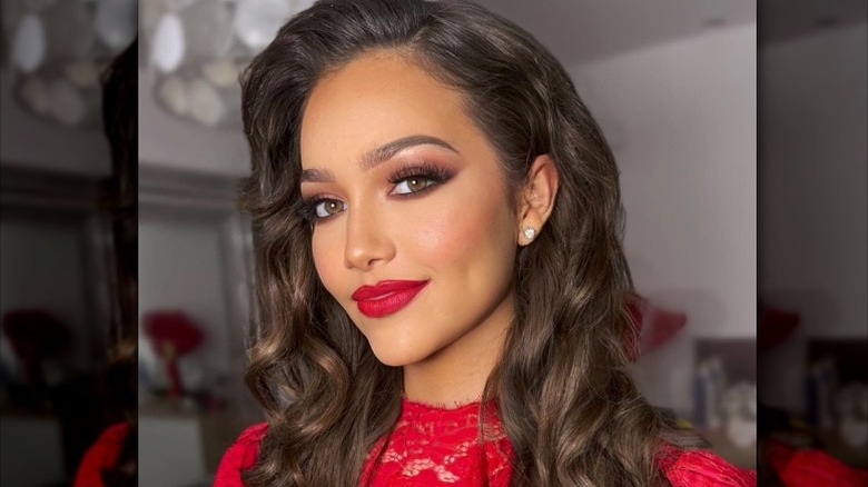 Lily James hollywood glamour makeup