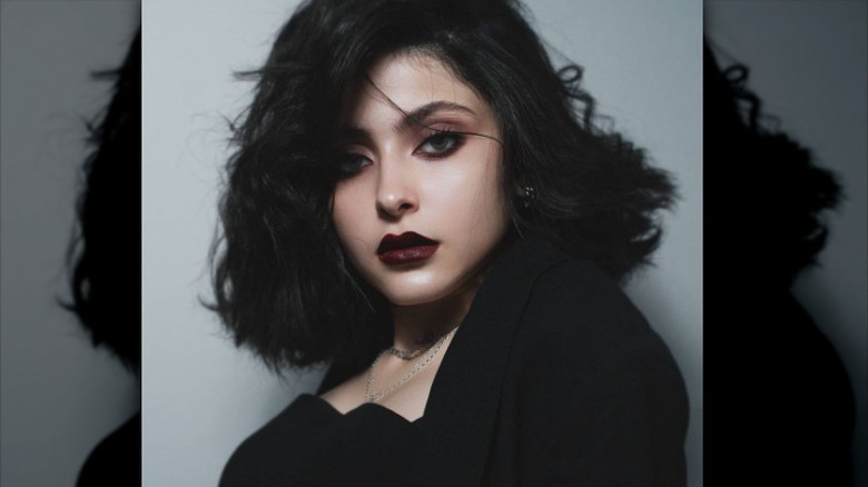 vintage vamp makeup look