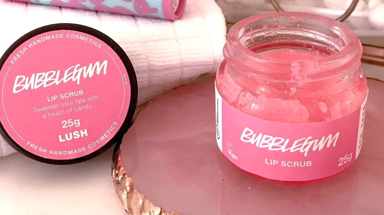 Lush Bubblegum Lip Scrub