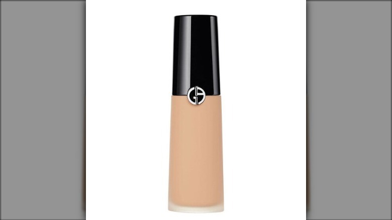 Armani Luminous Silk concealer