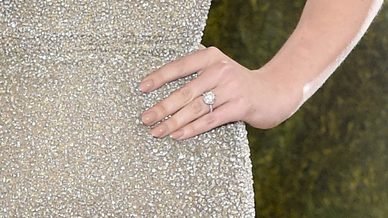 kate upton engagement ring