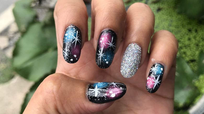 Galaxy Nails