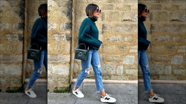 mom jeans and new balance