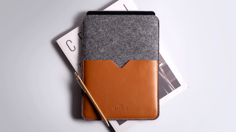 Harber London Sleeve Case