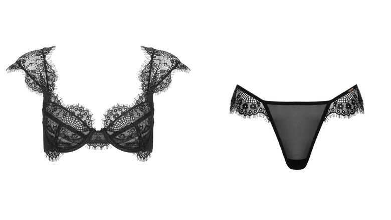 Black lace cap sleeve bra and thong