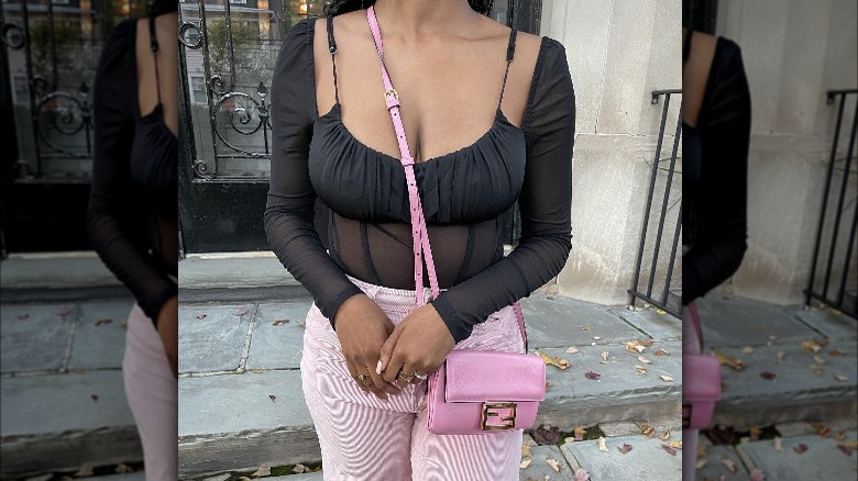 Women with Vivrelle rented Fendi