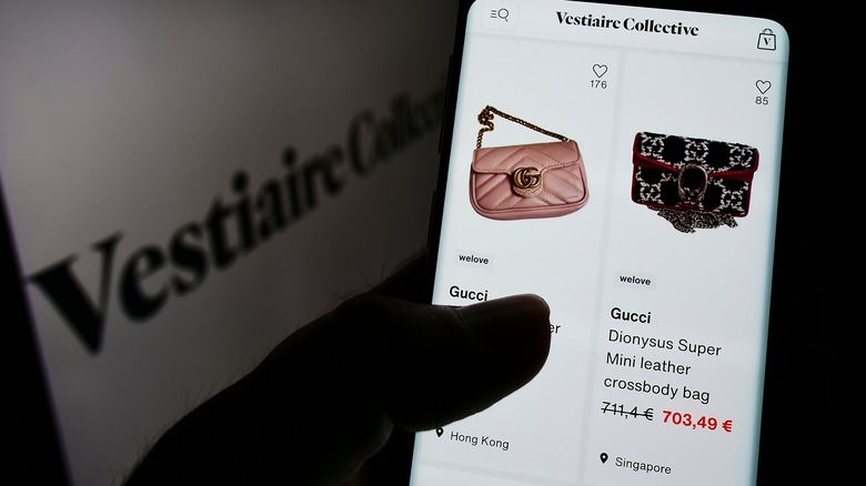 vestiaire collective app on phone