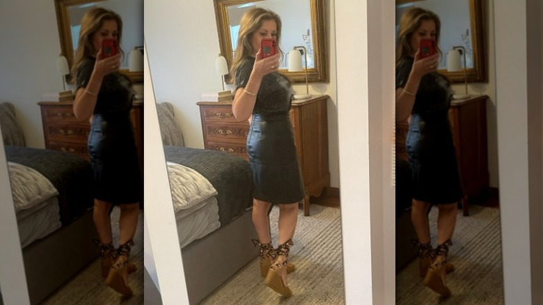 Woman wearing beige espadrille sandals