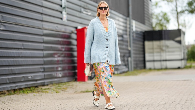 woman wearing oversized cardigan