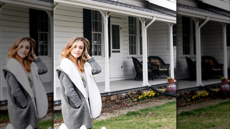 Girl wearing cozy fabrics