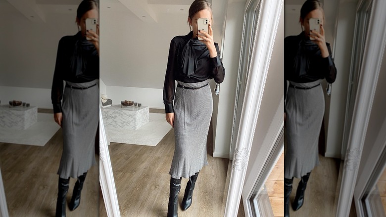 woman with black shirt