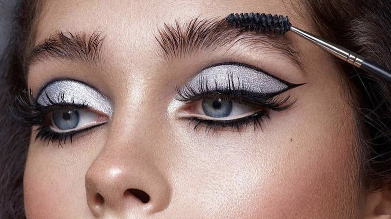 woman with cut crease eyeshadow