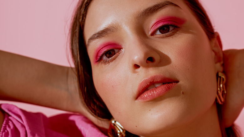 Pink eyeshadow on brown eyes