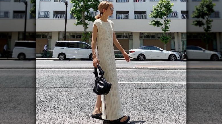Influencer wears maxi knit dress