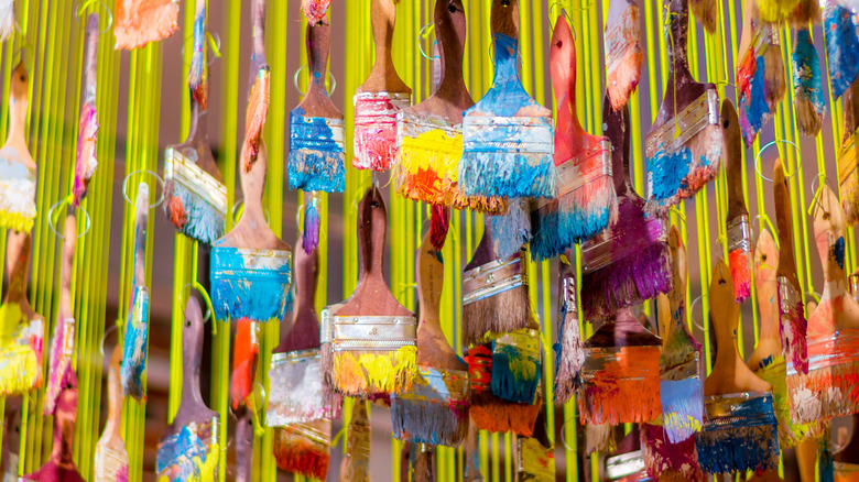 Paint brush display in Asheville