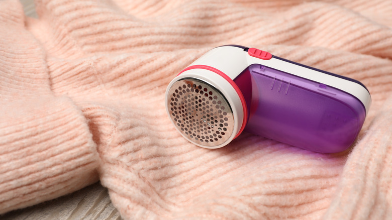 sweater being depilled