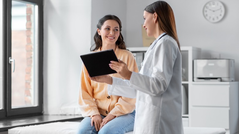 Woman seeks advice from doctor