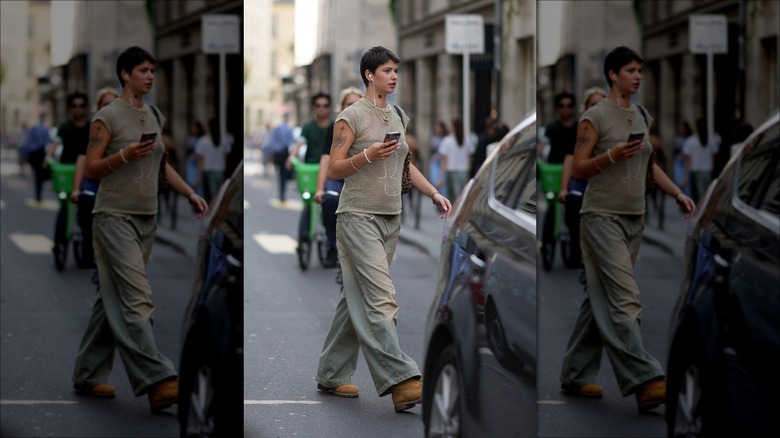 woman wearing bleached jeans