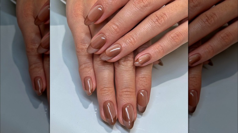 Brown and gray gradient French design