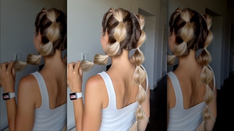 Woman with bubble braids