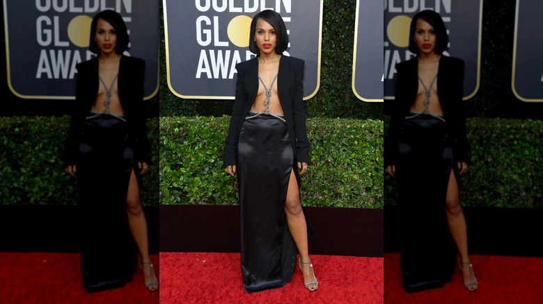 Kerry Washington poses while walking the Golden Globes red carpet in 2020