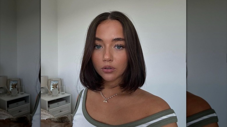  woman with voluminous bob