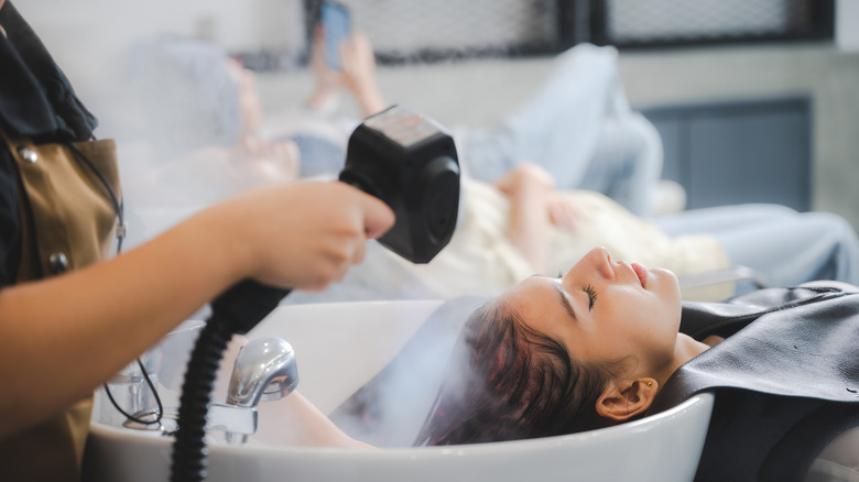 salon steam treatment
