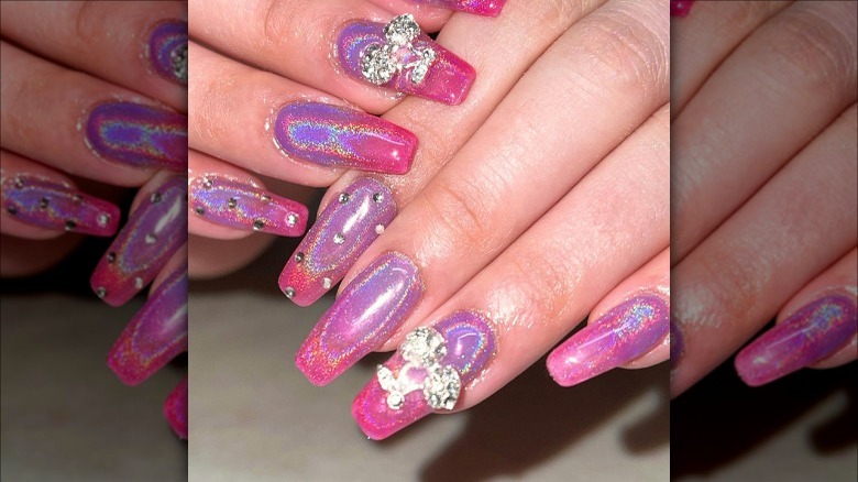 hands with unicorn nails